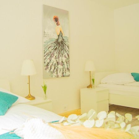 Wellnessoase Mitten In Der Wasserfallstadt Triberg トリベルク エクステリア 写真