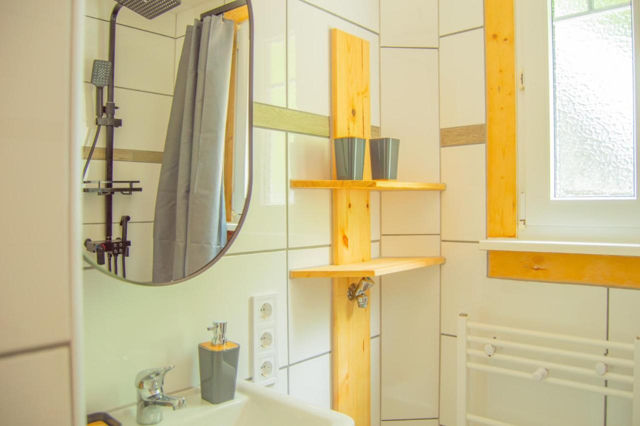 Wellnessoase Mitten In Der Wasserfallstadt Triberg トリベルク エクステリア 写真